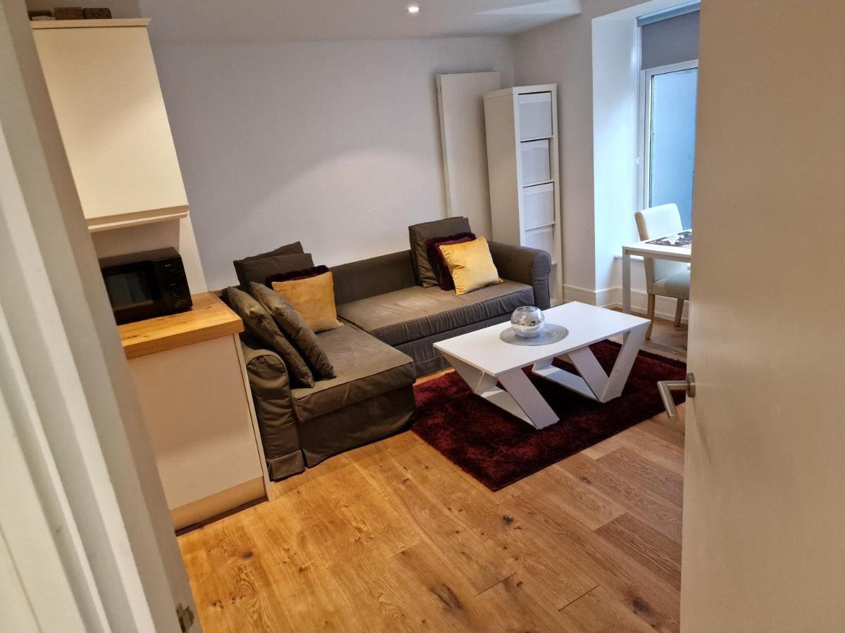 Lovely 1-Bed Apartment In Londyn Zewnętrze zdjęcie