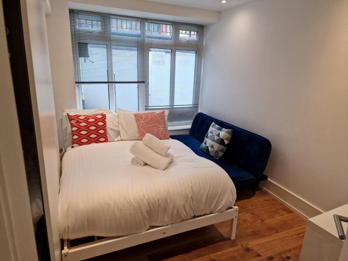 Lovely 1-Bed Apartment In Londyn Zewnętrze zdjęcie